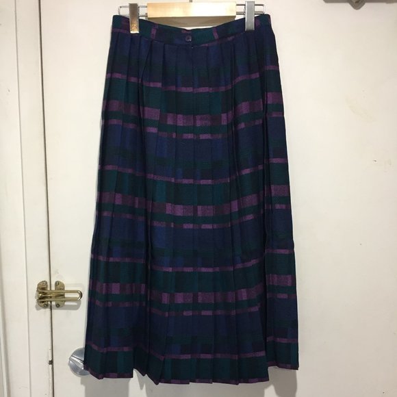 VINTAGE LOUBEN PLAID PLEATED WOOL SKIRTS SIZE 10P - Picture 3 of 6